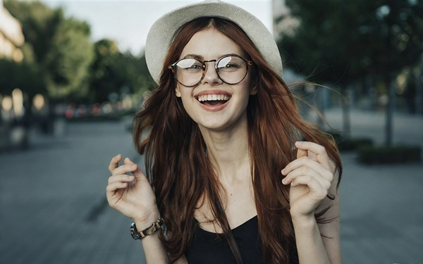 Social Image Enhancer: Essential for Bloggers & Creators - Before